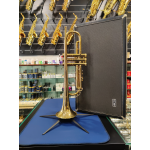 usato Conn 8B Lightweight Tromba in Sib Laccata