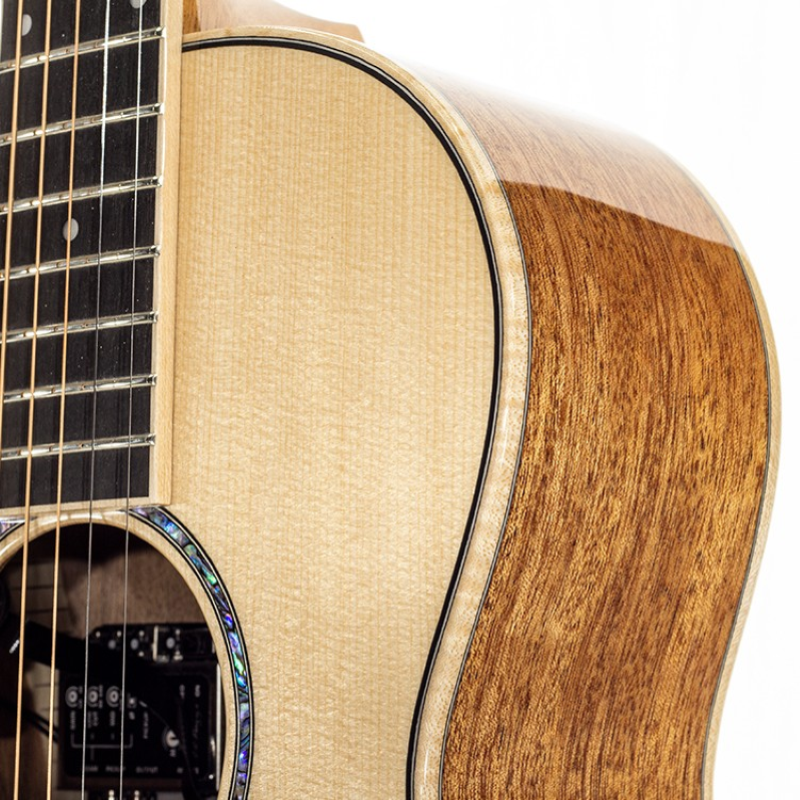 Larrivee 05 Parlor Elettrificata P 05 Parlor body shape Serie 05 Made in USA  