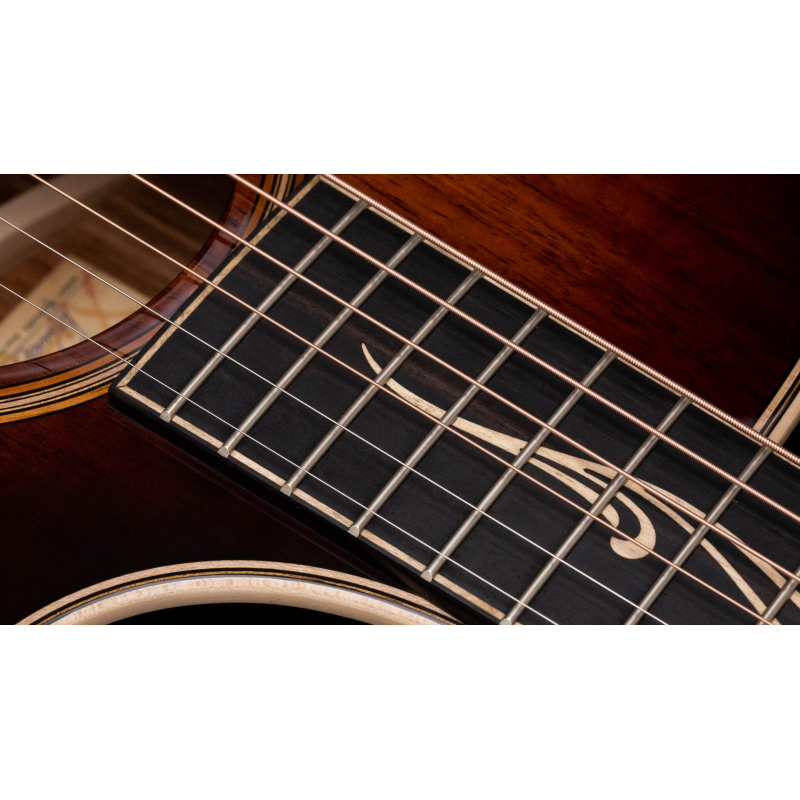 Taylor K22ce,V-Class Bracing Grand Concert