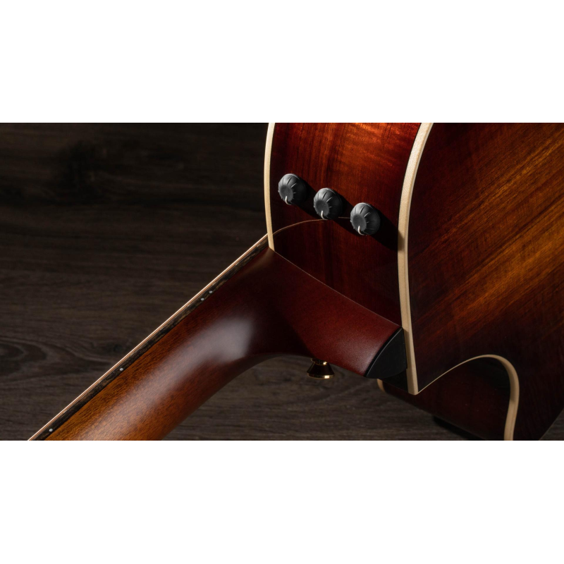 Taylor K22ce,V-Class Bracing Grand Concert