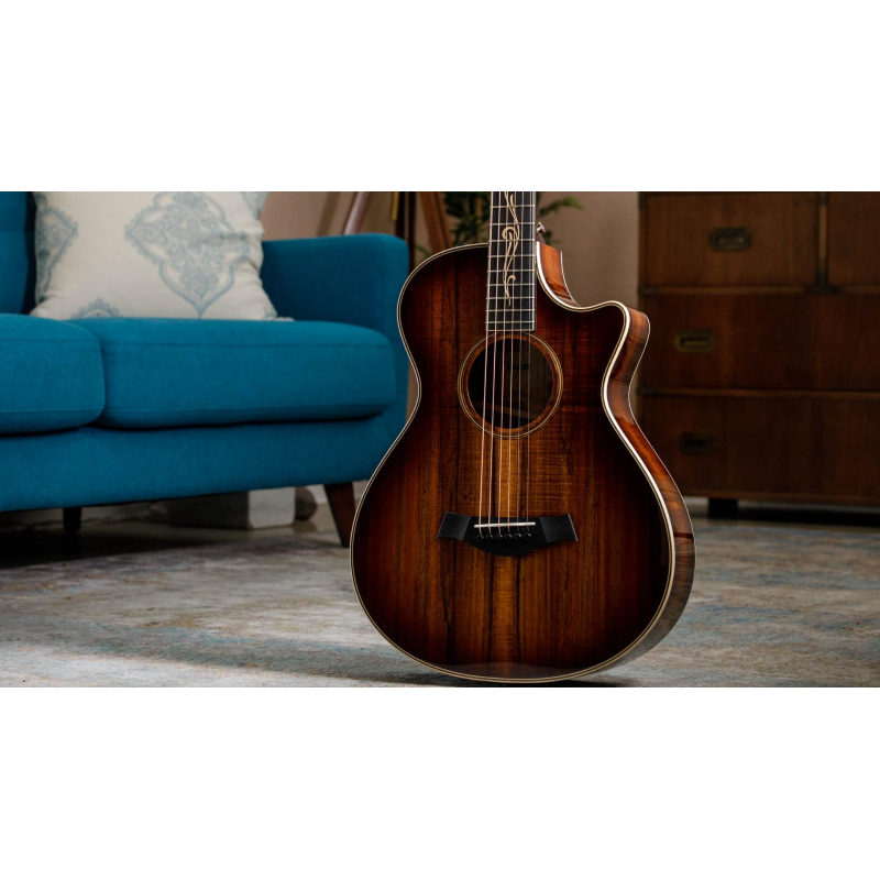 Taylor K22ce 12-Fret,V-Class Bracing Grand Concert 
