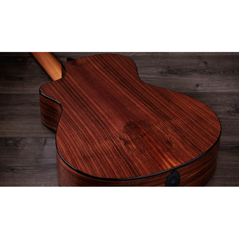 Taylor 212ce-N Plus Corde in Nylon Grand Concert