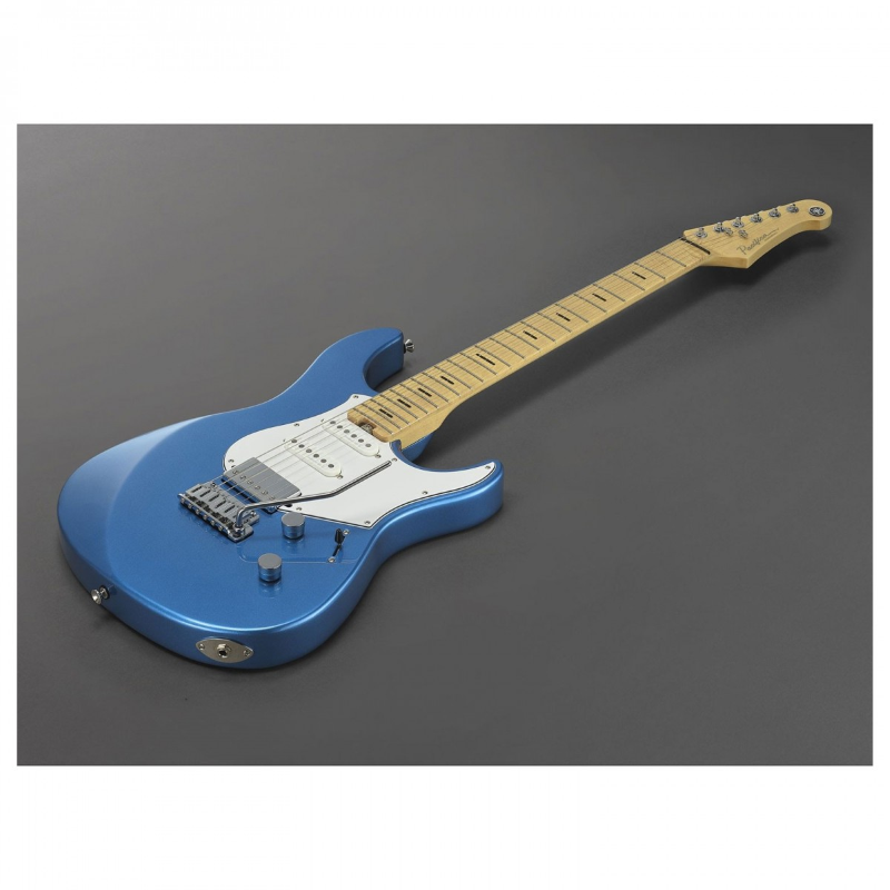 Yamaha Pacifica Professional MN Sparkle Blue PACP12MSB 
