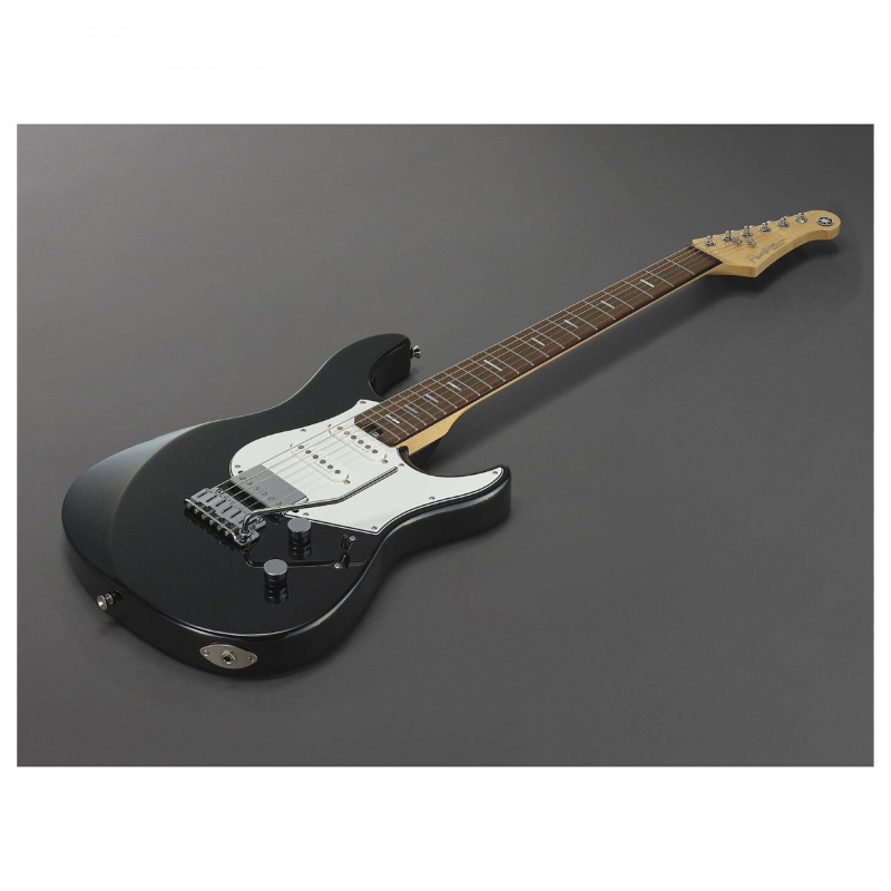 Yamaha Pacifica Professional RW Black Metallic PACP12BM