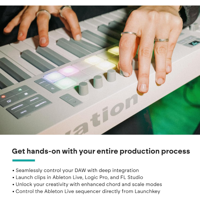 Novation Launchkey 49 MK4 White