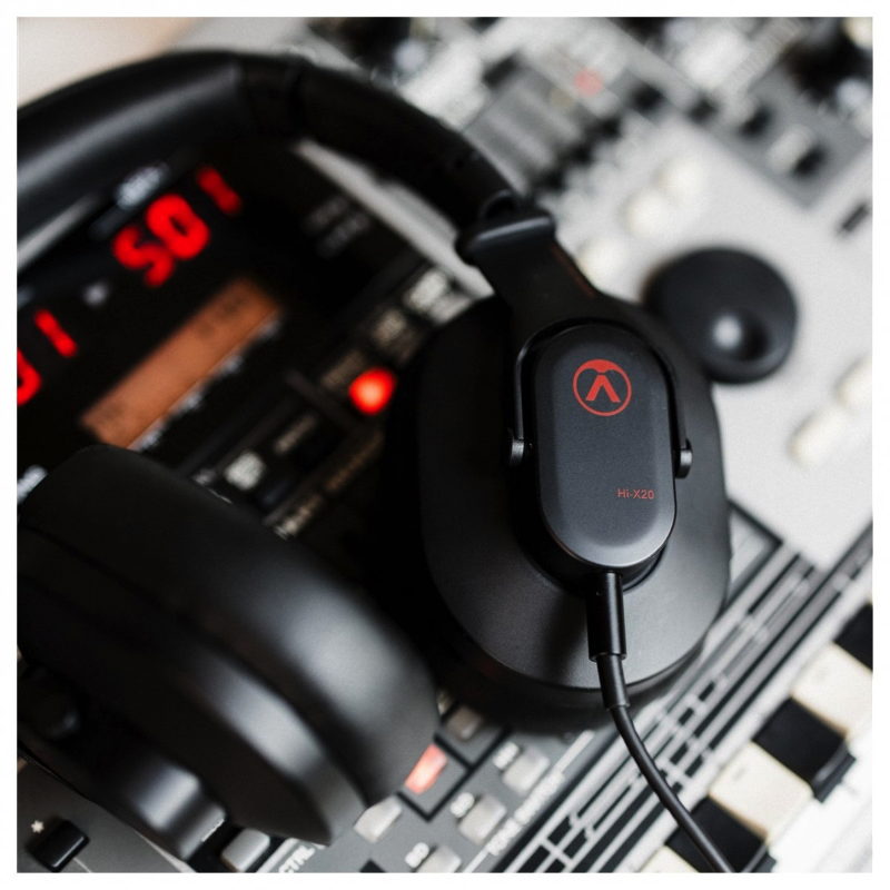 Austrian Audio Hi X20 Cuffie Professionali da Studio Chiuse Nere