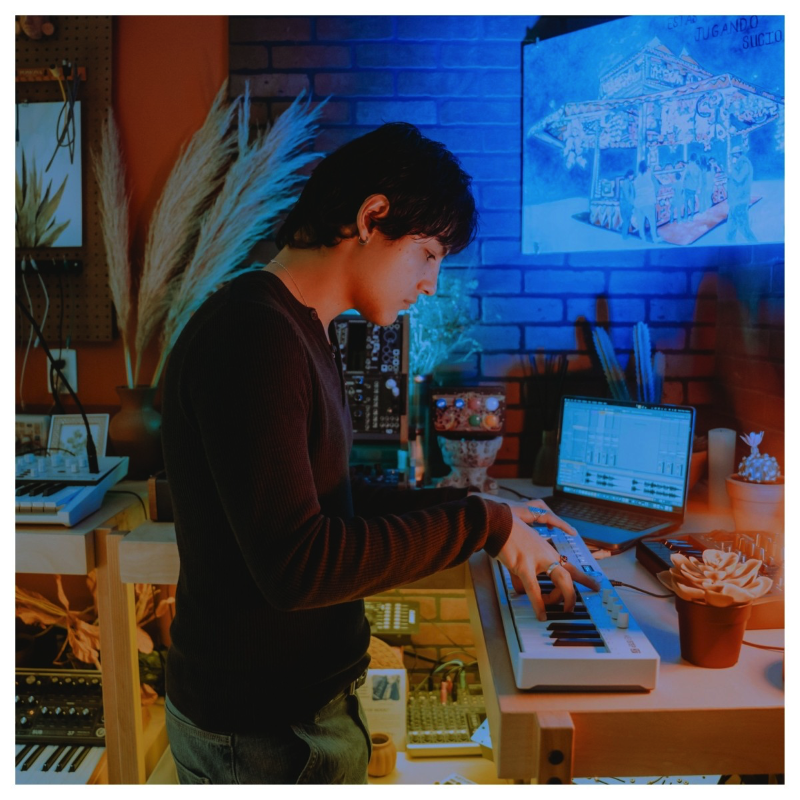 Arturia KeyStep 37 MK2 Controller MIDI e Sequencer Polifonico 37 Tasti Bianco