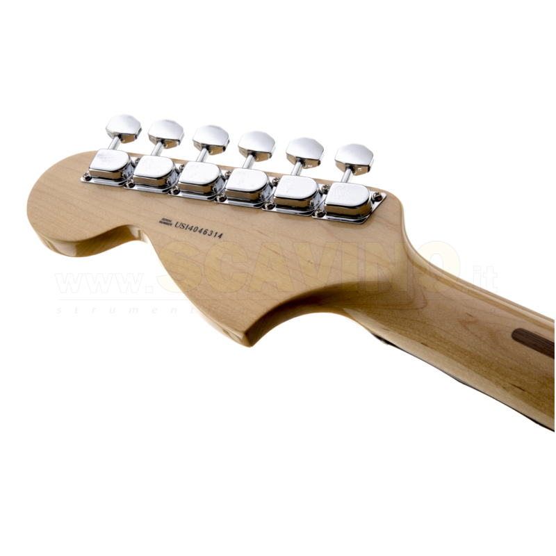 Fender Yngwie Malmsteen Stratocaster® Electric Guitars Yngwie Malmsteen Stratocaster®, Scalloped Rosewood Fingerboard, Vintage White 107110841