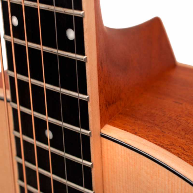 Larrivee L-03 Mahogany