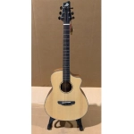 LAX GS100 CHIT AC EL 3/4 SOLID TOP EQ FISHM