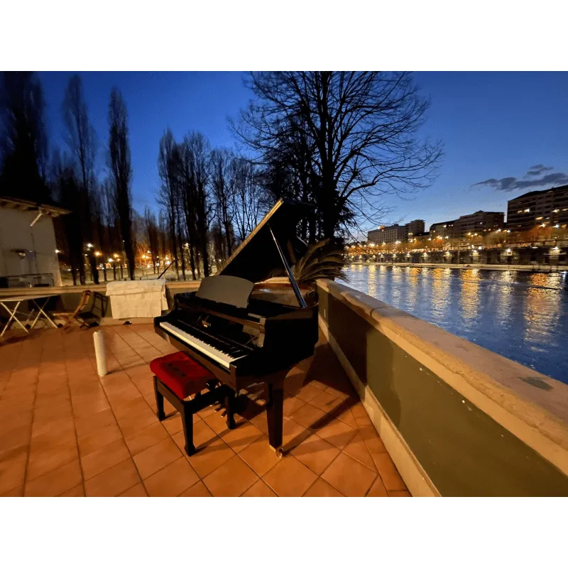 750b541c-f8e9-4563-a659-b88c1a2b5520