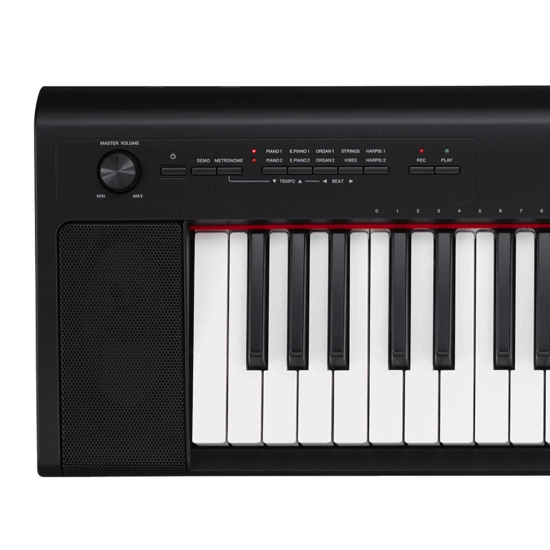 Yamaha NP32 B Pianoforte Digitale Portatile Nero 76 tasti