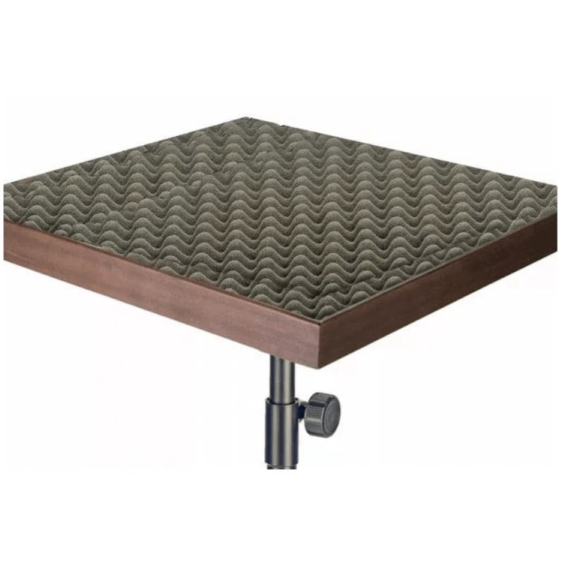 Stagg PCT-500 supporto in legno per battenti (47x47cm) con gambe ripiegabili - Ideale per le piccole percussioni - Regolabile in altezza: da 72 a 84cm - Rivestimento piano anti-scivolo removibile.