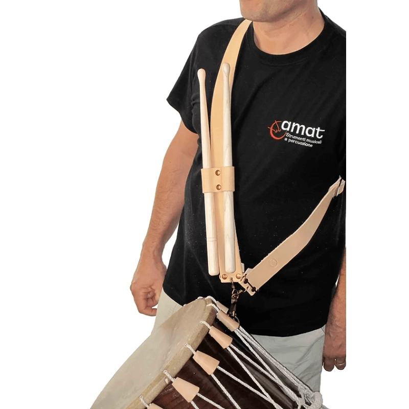 Amat 125/B Tracolla con Porta Bacchette per Tamburo da Banda in Cuoio
