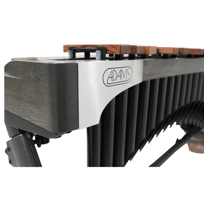 Adams MAHA50 Marimba Alpha, Apex 5 ottave, C2-C7, Honduras rosewood, 72-40 mm, Graphite desert, Apex Frame