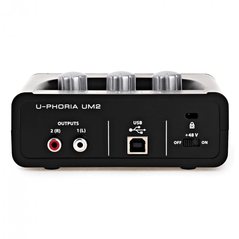 Behringer UM2 Interfaccia Audio USB 2x2 con Preamplificatore Microfonico Xenyx