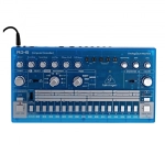 Behringer RD6 BB Drum Machine Analogica con 8 Suoni, Sequencer 16 Step ed Effetti di Distorsione Blu Traslucido