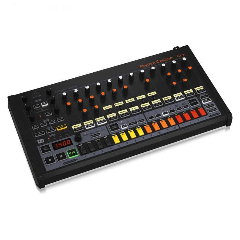 Behringer RD8 MKII Drum Machine Analogica 16 Suoni, Sequencer 64 Step, Wave Designer, Filtro Dual Mode