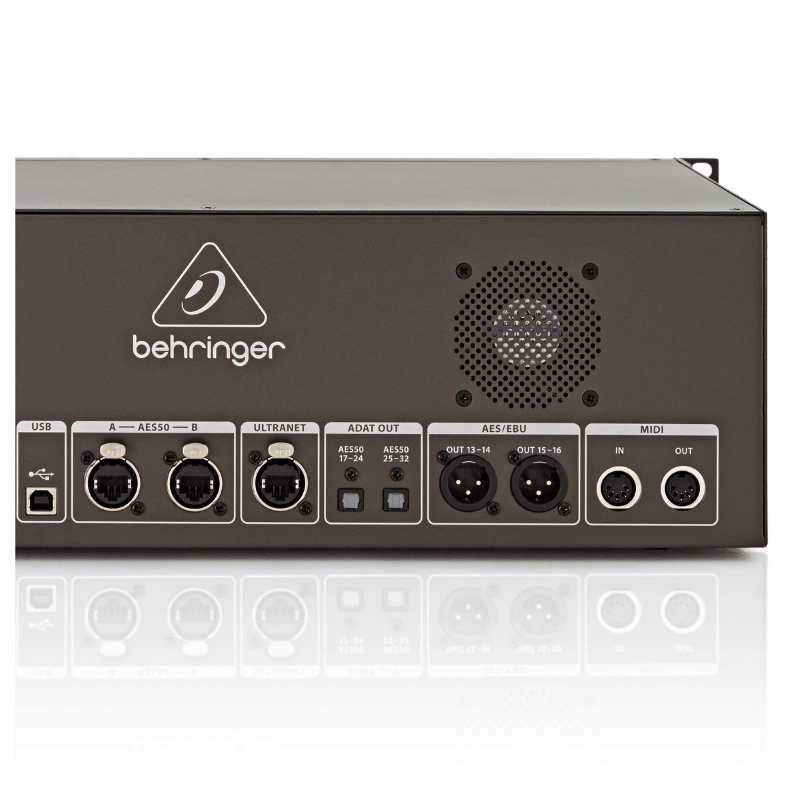 Behringer S32 Digital snake