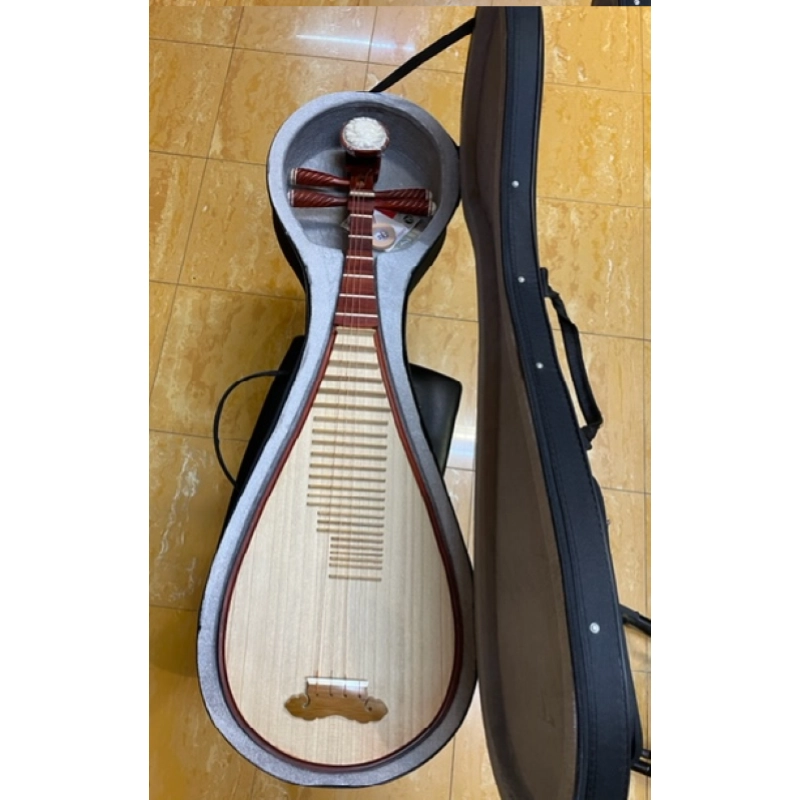 Pipa Cinese in Mogano Massello con Astuccio, Liuto