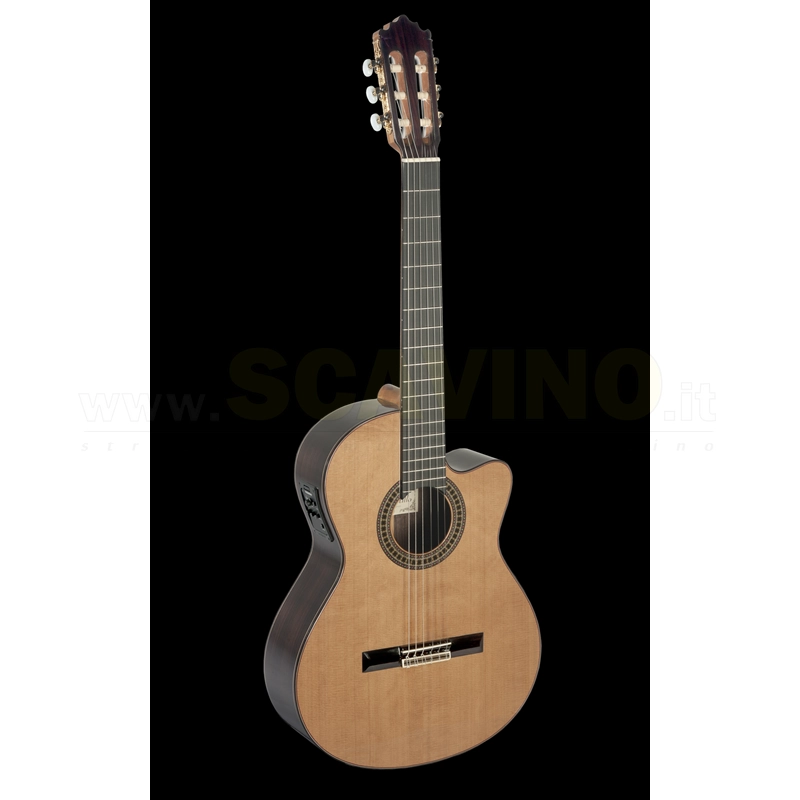Paco Castillo modello 224ce chitarra classica elettrificata