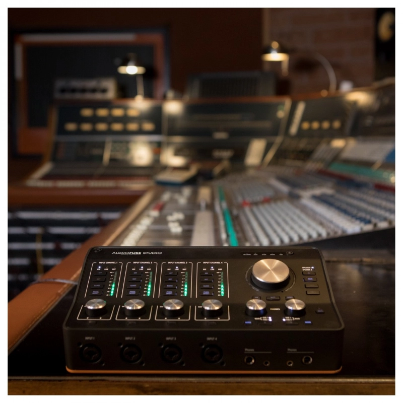 Arturia AudioFuse Studio Interfaccia Audio USB 3.0 18-IN/20-OUT