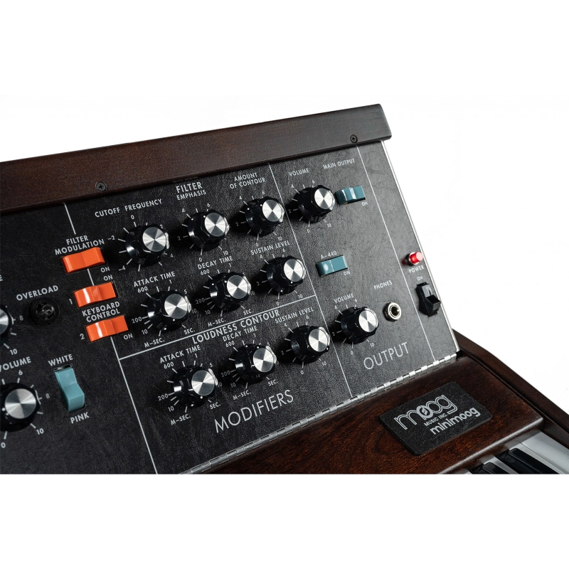 moog-minimoog-model-d-2022-4