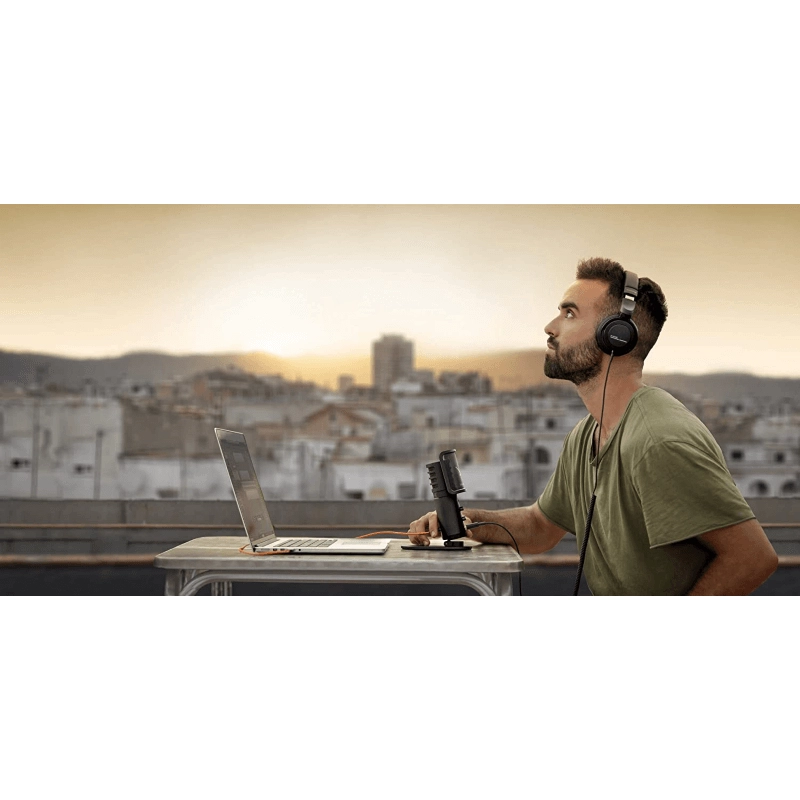 Beyerdynamic DT240 PRO Cuffie da studio professionali di colore nero