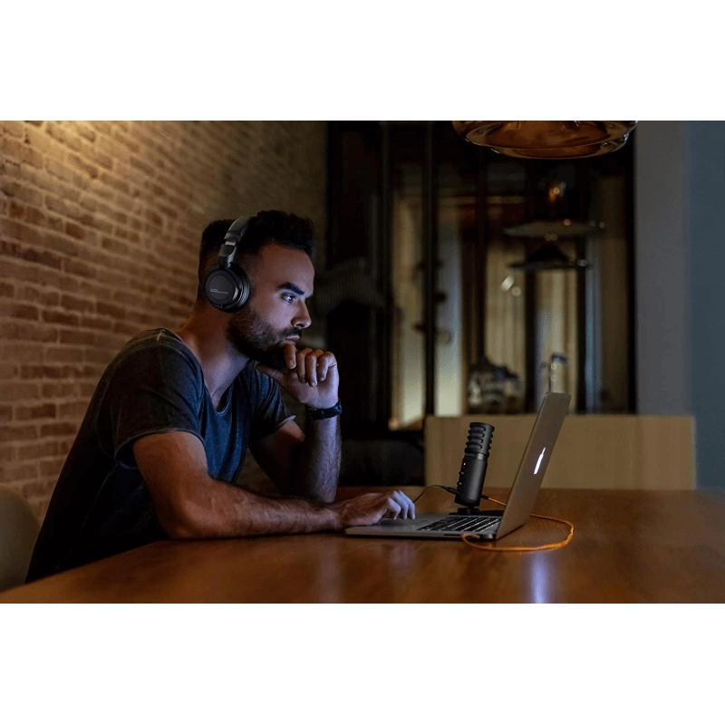 Beyerdynamic DT240 PRO Cuffie da studio professionali di colore nero