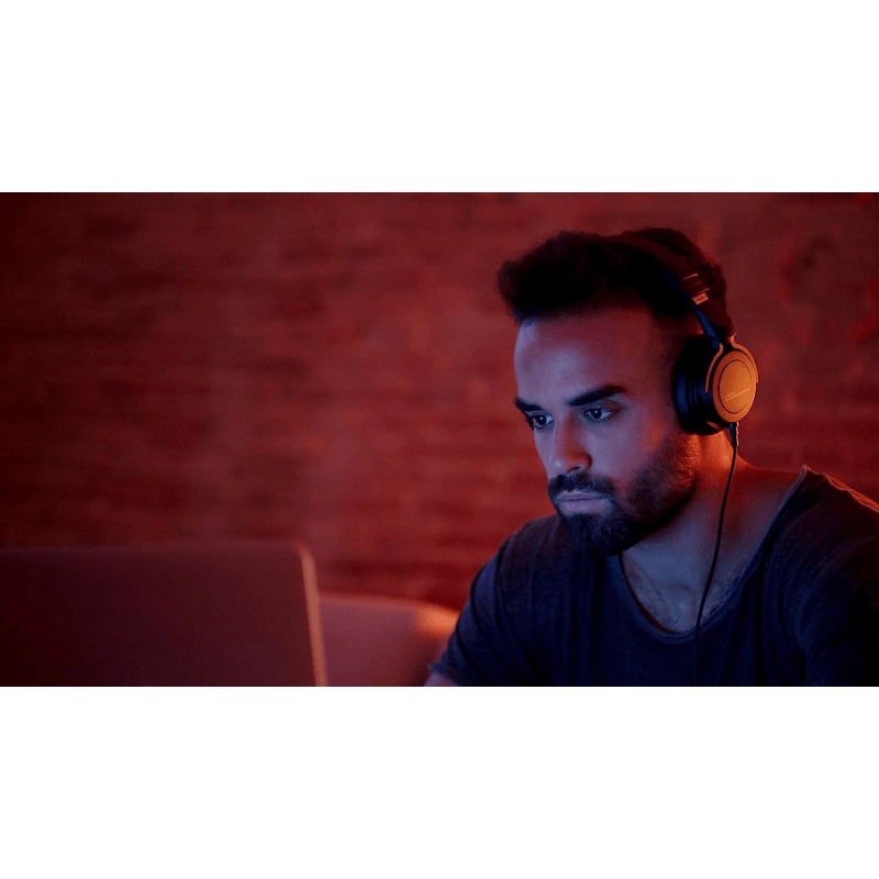 Beyerdynamic DT240 PRO Cuffie da studio professionali di colore nero