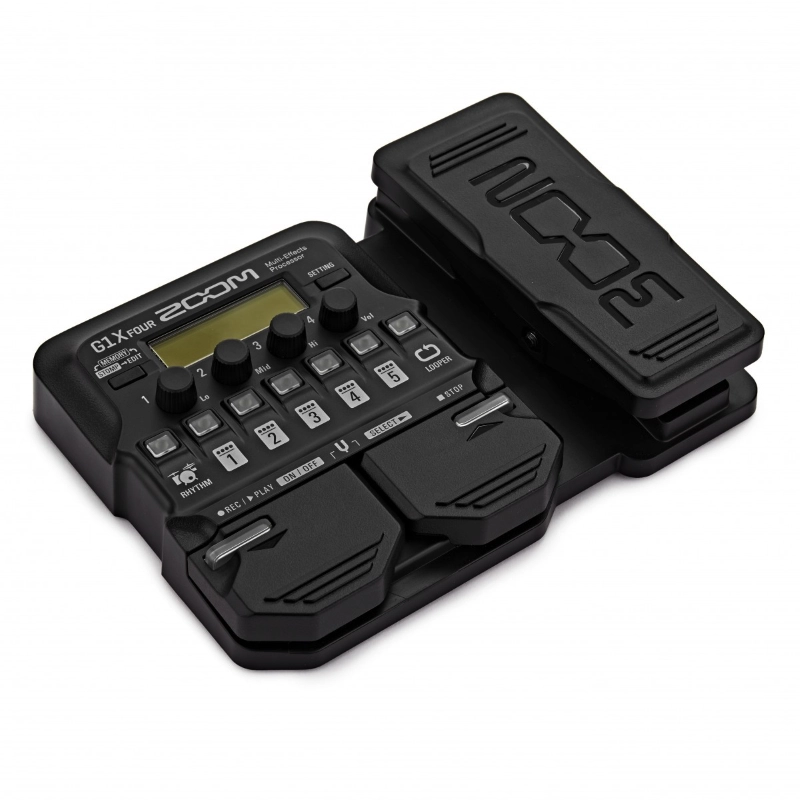 Zoom G1X FOUR Multieffetto con Looper Pattern di Batteria Amplificatori e Pedale d'Espressione