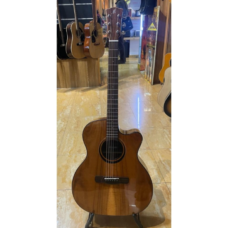MERIDA GACE-Koa CHITARRA ACUSTICA ELETTRIFICATA