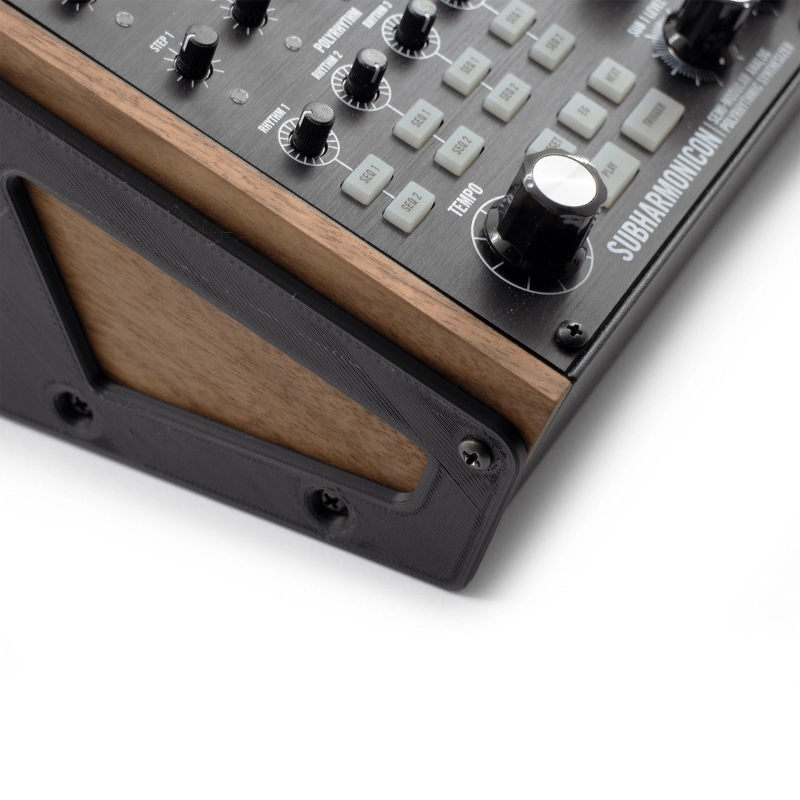 Moog Mother 32-DFAM Dual Stand 4