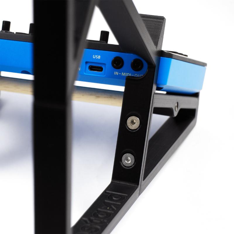 Roland AIRA Compact Triple Stand 5