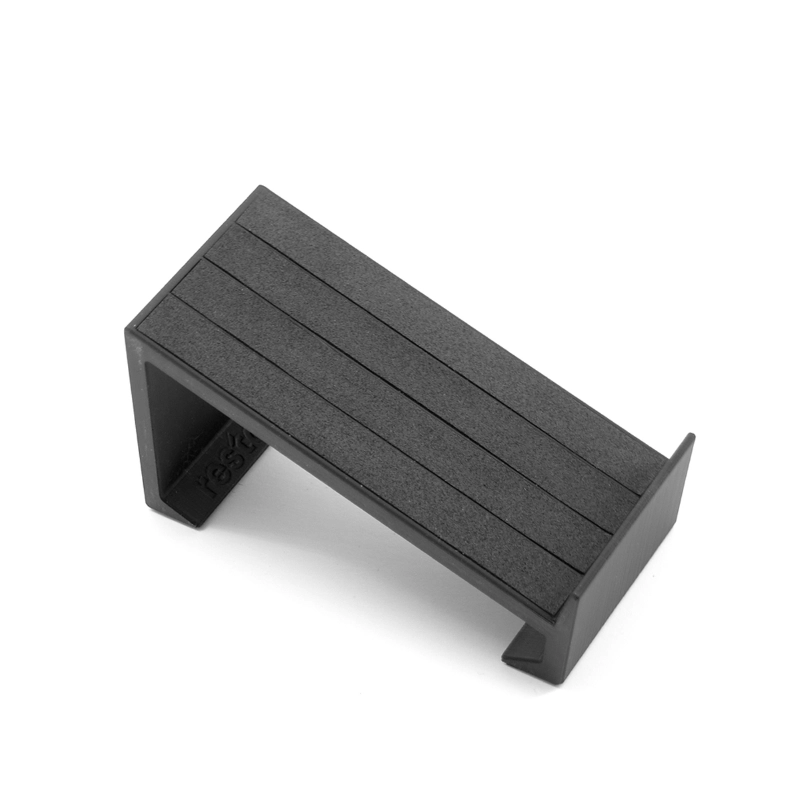 Universal Audio UAFX Stand 3