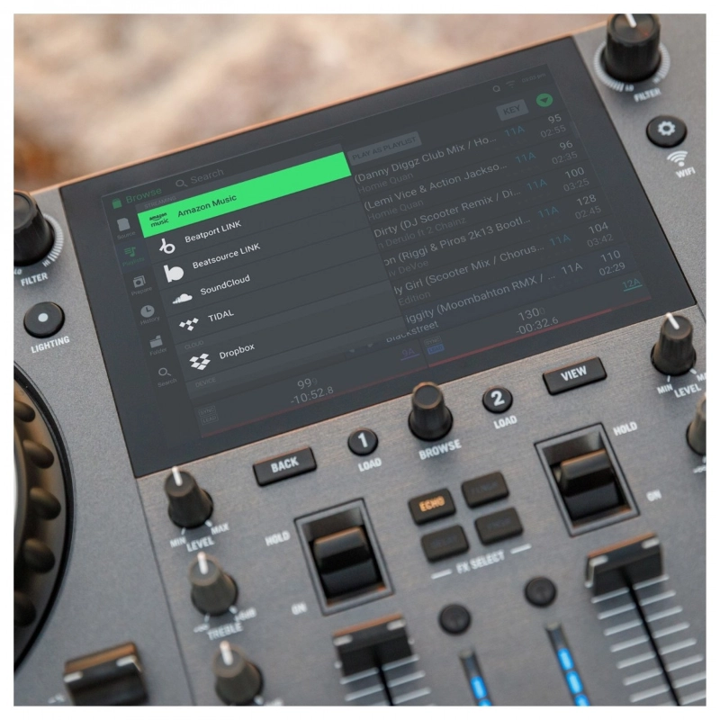 Numark Mixstream Pro GO Controller a Batteria ricaricabile e Monitor Integrati