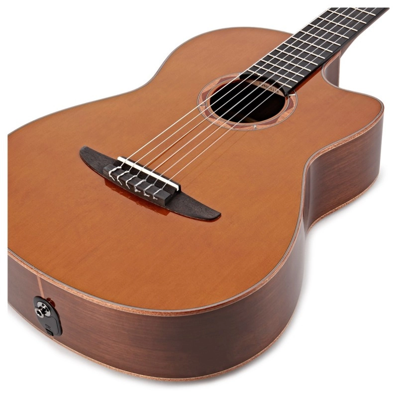 Yamaha NCX3C NT Chitarra Acustica Elettrificata Completa di Borsa