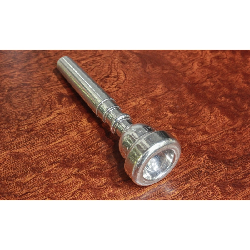 usato Bach 10C Bocchino per Tromba Argentato