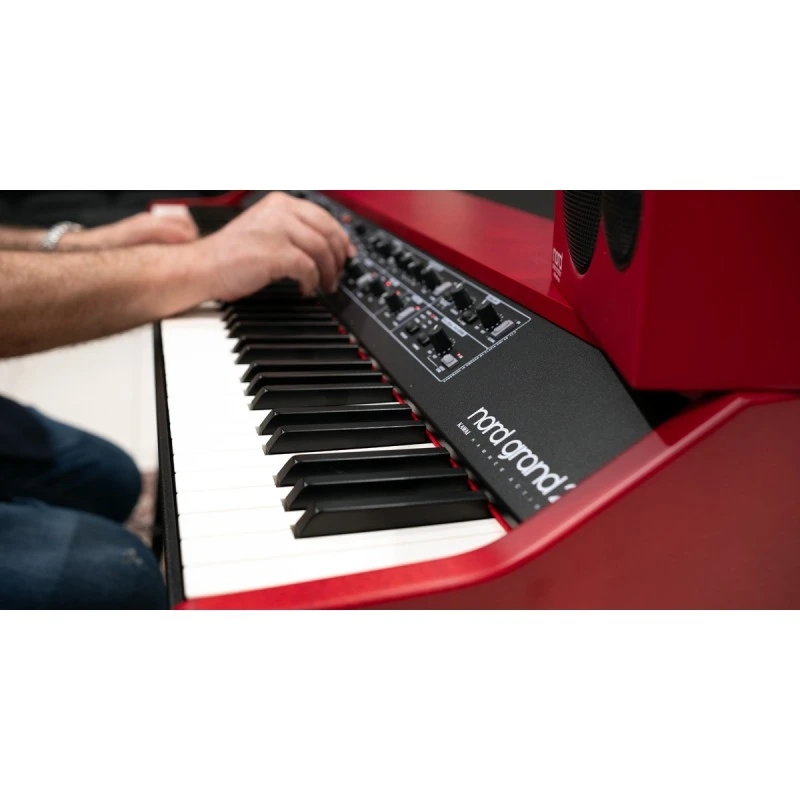 Nord GRAND2 Pianoforte digitale 88 tasti Hammer Action di Kawai
