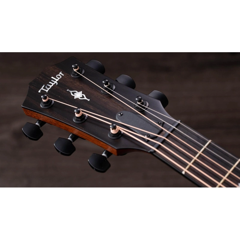 Taylor 322e Mahogany /Mahogany SEB Top V-Class(R)Bracing Grand Concert