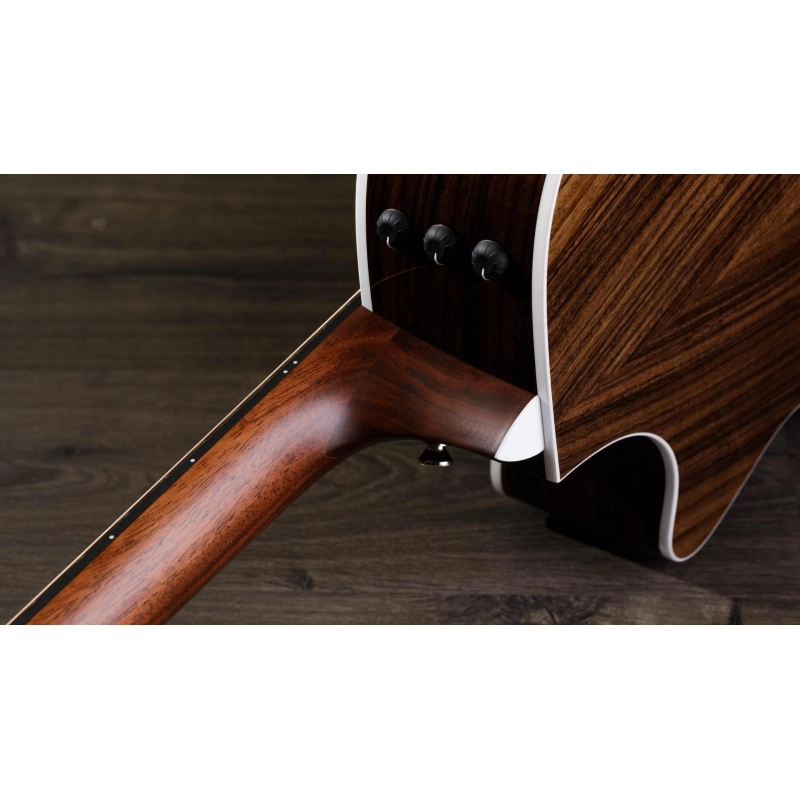 Taylor 412ce-R V-Class Bracing Tobacco Sunburst Top