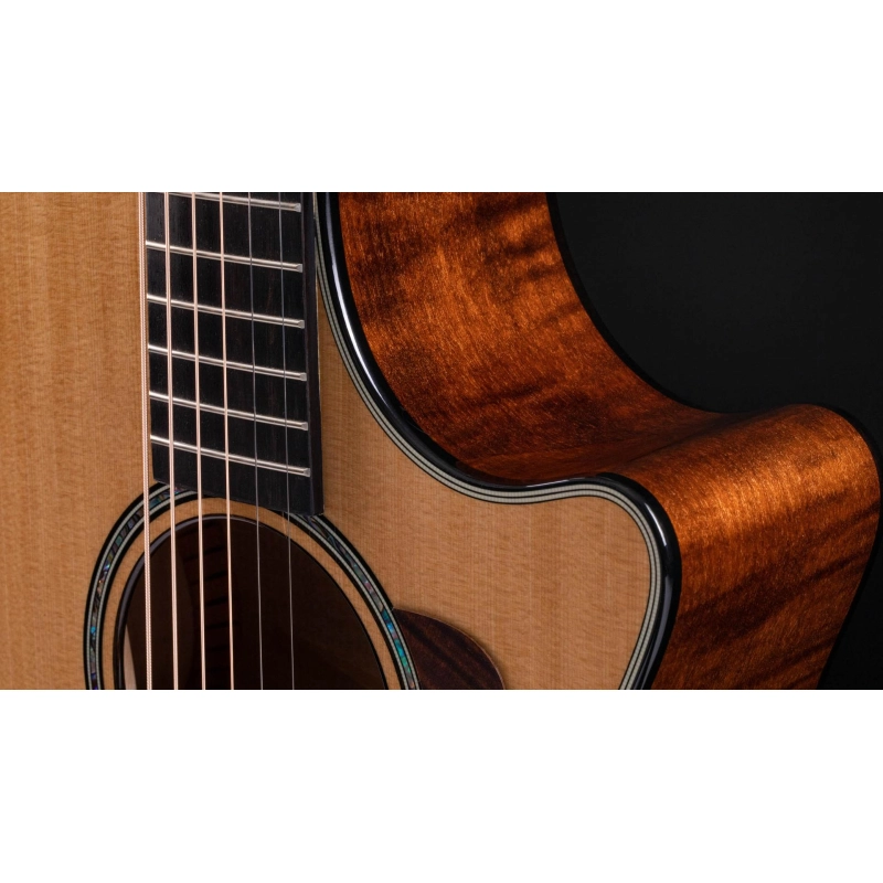Taylor 612ce V-Class(R) Bracing Spruce Maple Grand Concert