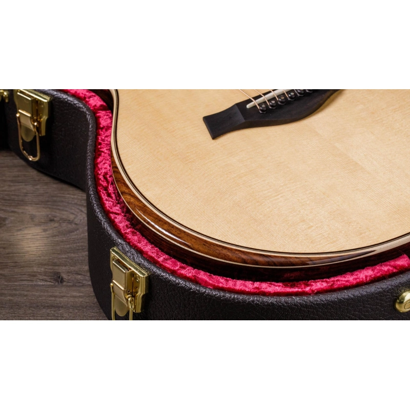 Taylor 812ce,Radius Armrest,V-Class(R)Bracing