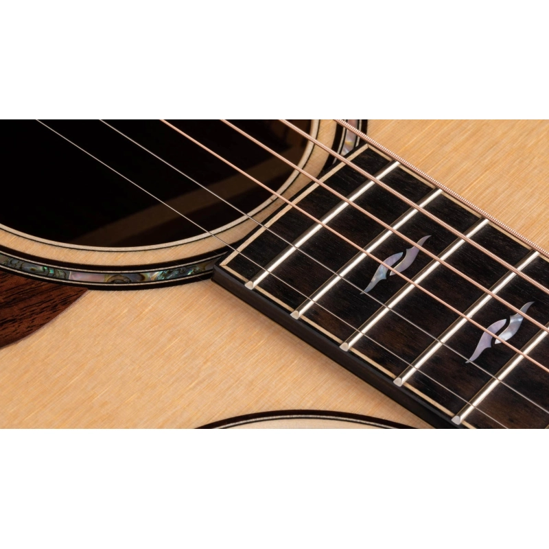 Taylor 812ce 12-Fret Sitka Rosewood Grand Concert