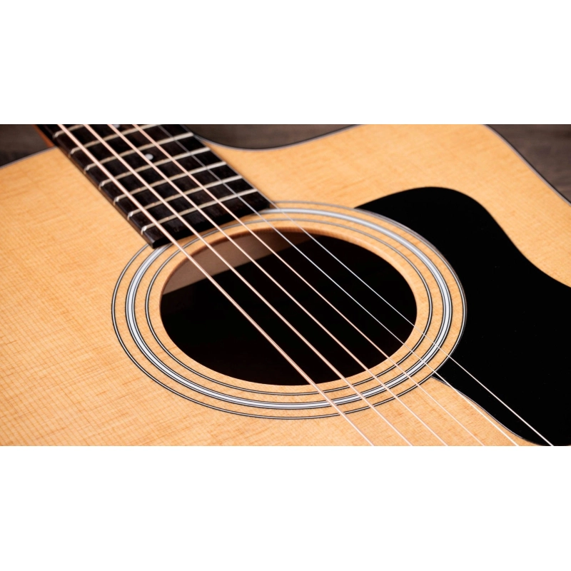 Taylor 110ce Chitarra Dreadnought