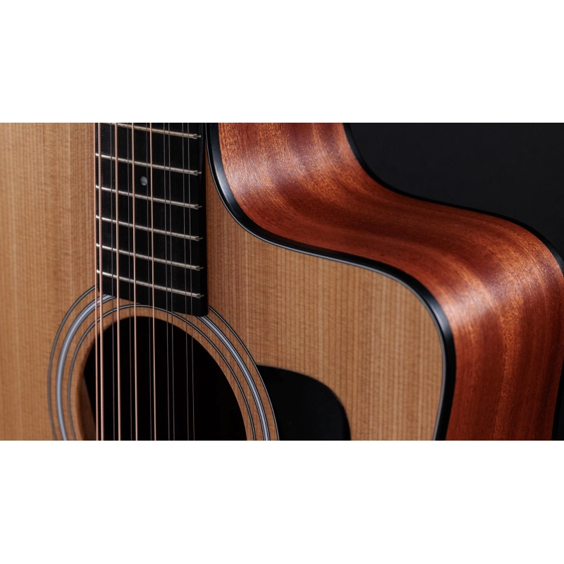 Taylor 150ce 12 Walnut Chitarra acustica 12 corde Dreadnought