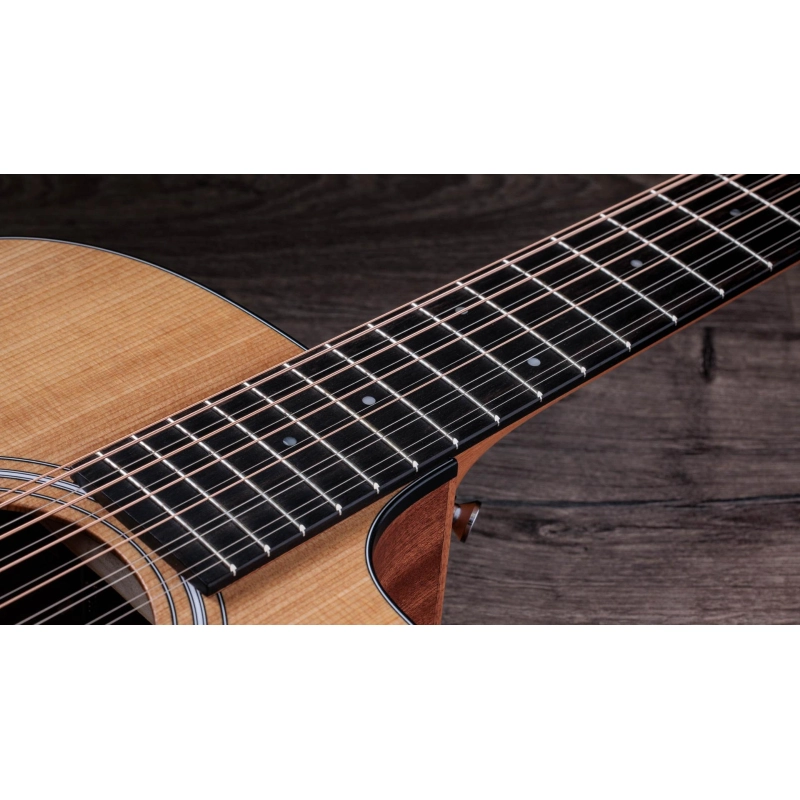 Taylor 150ce 12 Walnut Chitarra acustica 12 corde Dreadnought