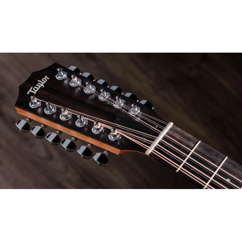 Taylor 150ce 12 Walnut Chitarra acustica 12 corde Dreadnought