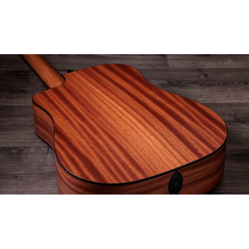 Taylor 150ce 12 Walnut Chitarra acustica 12 corde Dreadnought