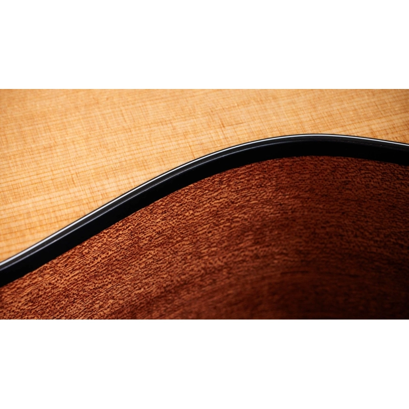 Taylor 114ce Spruce/Sapele Grand Auditorium